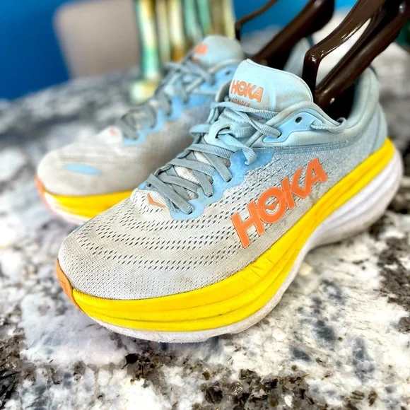 Hoka Bondi 8 Shoes woman’s size 10.5 - Picture 8 of 15